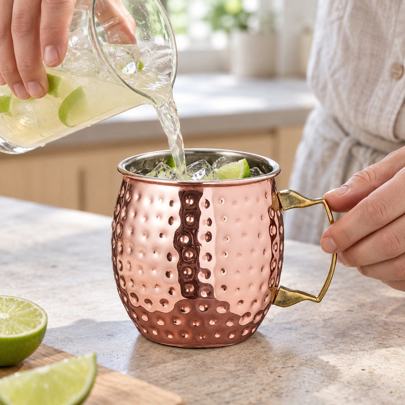 Moscow Mule cocktailsæt 4 dele i brug