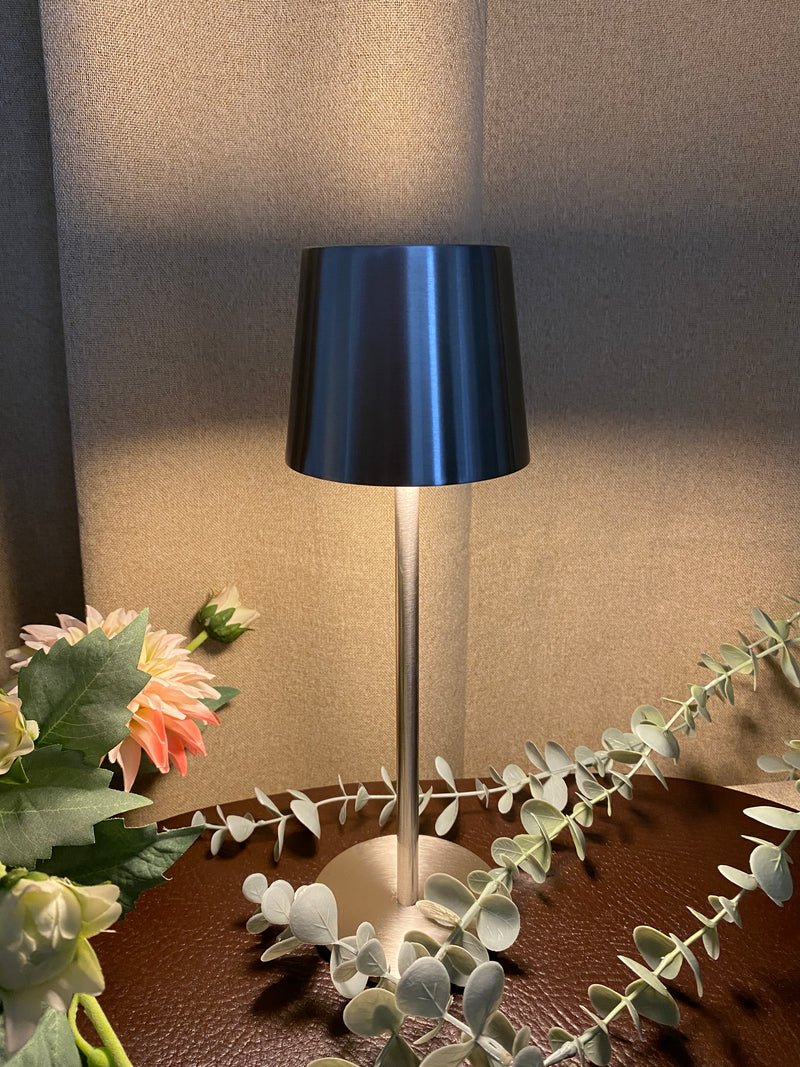 Bordlampe med touch i sølv 27,5 cm